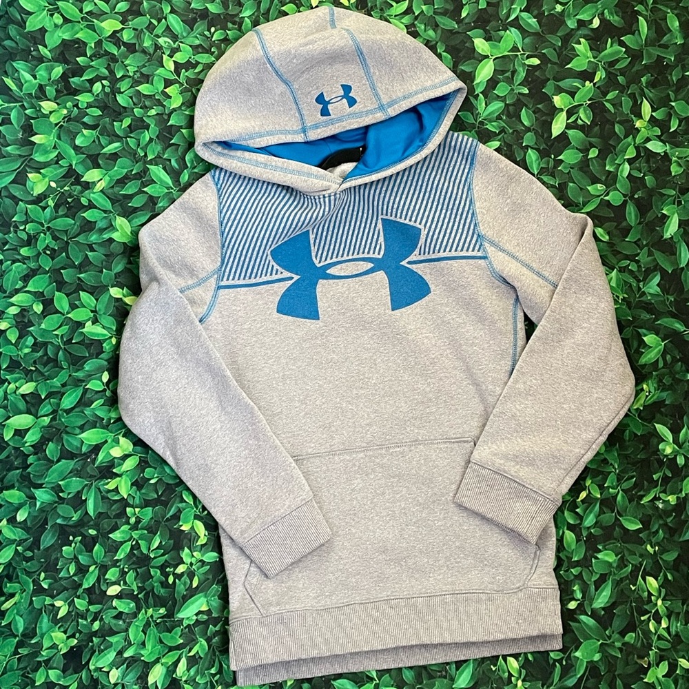 🜃 Under Armour hoodie | youth medium | YMD | hooded sweatshirt | boys hoodie